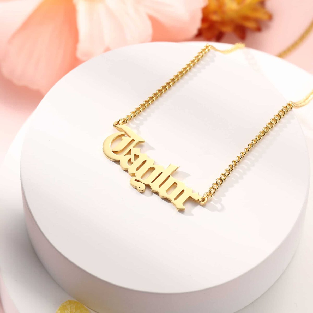 Curb Chain Name Necklace