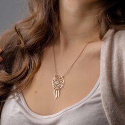 Dream Catcher Necklace Model